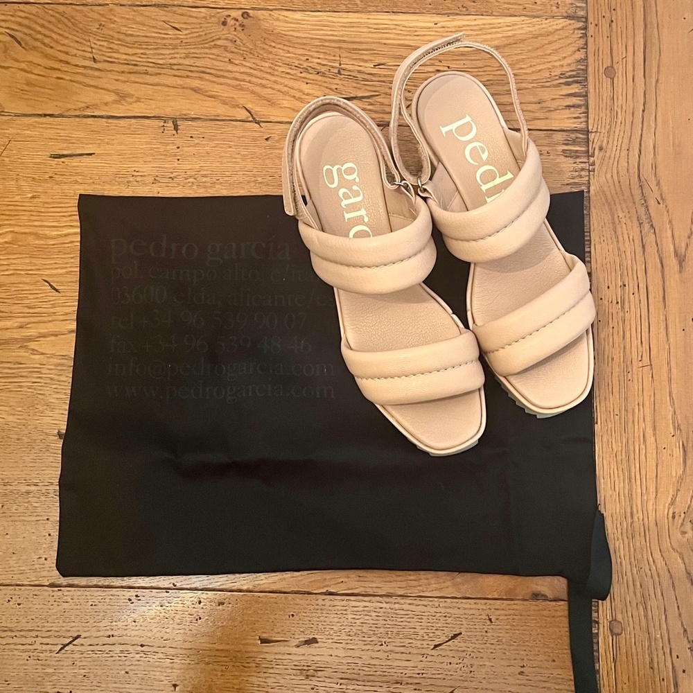 New in Box Pedro Garcia Fioralba Wedge Sandal in Arcilla Pebble Nappa - 40 - Picture 7 of 12